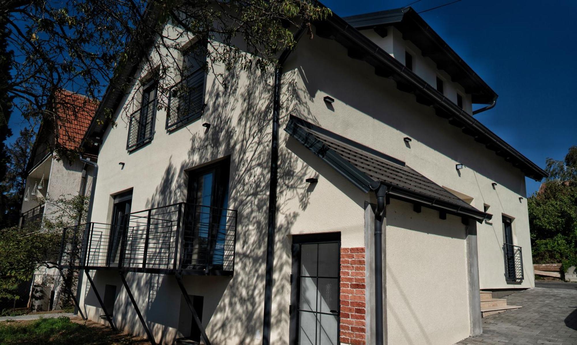 La Roue Otel Vrsac Dış mekan fotoğraf