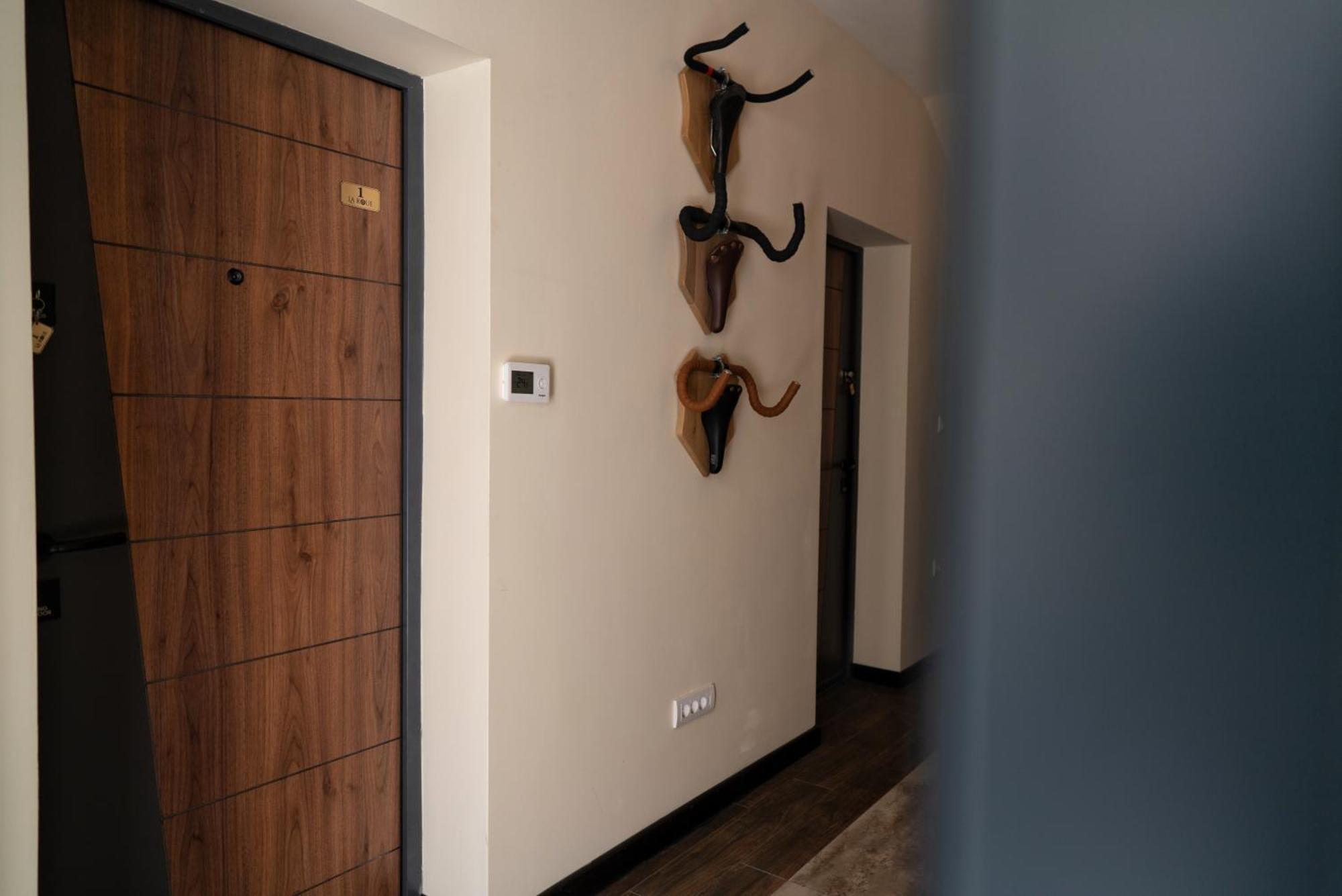 La Roue Otel Vrsac Dış mekan fotoğraf